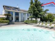 Case e ville in vendita di 849 m² in Via Stasino