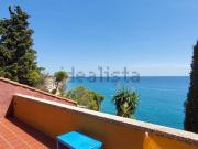 Case e ville in vendita di 84 m² in Via Guglielmina...