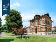 Case e ville in vendita di 850 m²