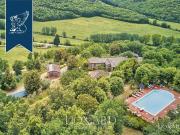 Case e ville in vendita di 850 m²