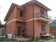 Case e ville in vendita di 85 m² in Via Morroni, 5