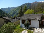 Case e ville in vendita di 86 m² in Frazione Alpetta