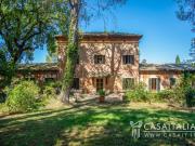 Case e ville in vendita di 882 m² in Piazza della Liberta, 1