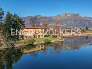 Case e ville in vendita di 900 m²