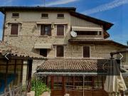 Case e ville in vendita di 900 m² in Via A. Motti, 1