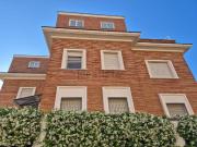 Case e ville in vendita di 900 m² in Via Lucilio, 16