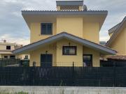 Case e ville in vendita di 92 m² in Via Carmagnola, 67