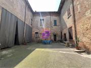 Case e ville in vendita di 930 m² in Via Fiume Oglio, 25