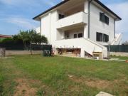 Case e ville in vendita di 93 m² in Via Genova