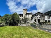 Case e ville in vendita di 940 m² in Via Rusca, 6