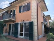 Case e ville in vendita di 94 m²