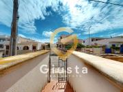 Case e ville in vendita di 95 m² in Via Monte Cervino, 26