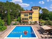 Case e ville in vendita di 962 m²