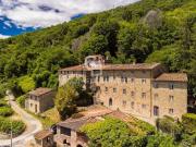 Case e ville in vendita di 966 m² in Via di Montecatino, 1