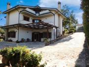 Case e ville in vendita di 973 m² in Contrada san felice