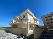 Case e ville in vendita di 97 m² in Via Sorrento