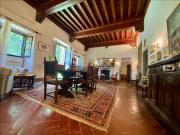 Case e ville in vendita di 980 m² in Via di San Quirichino