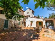 Case e ville in vendita di 980 m² in Viale Galileo, 3