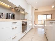 CASH FULL PRICE OFFER ACCEPTED IN 5 DAYS ONLY! UNDER OFFER!