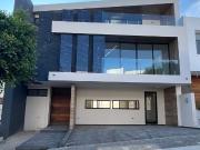 CASI LISTA PARA ESTRENAR EN LOMAS DE ANGELOPOLIS 1 !