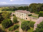 Casin de' Nobili del 1600 con parco, vigneto vista...