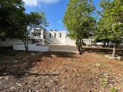 CASONA A UN COSTADO DEL PARQUE LA PLANCHA