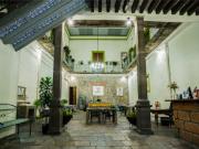 HOTEL EN VENTA CON LOCALES COMERCIALES, PARA...
