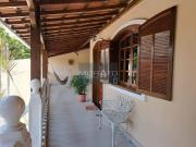 Cassa 3 quartos com suíte espetacular no bairro Central...