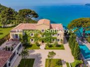 Cassis Domaine en première ligne, vue mer