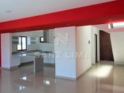 CASTELA RESIDENCIAL: Hermosa propiedad, amplios...