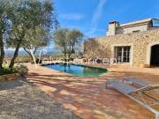 CASTELLARAS Vue Panoramique Propriété de Charme