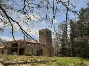 Castello in vendita di 1300 m² in Via Cassia Cimina