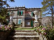 Castello in vendita di 470 m² in Via Guglielmo Marconi, 86