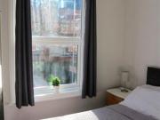 Castilian Terrace, Northampton NN1, room to rent...