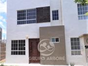 CASTILLO RESIDENCIAL 2R terreno excelente
