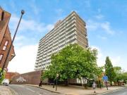 Castle Way, Southampton, 2 Bedroom Flat