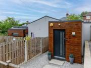 Cat Lane, Sheffield, 2 Bedroom Detached