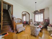 Venta de triplex 4 ambientes con dependencia y terraza...