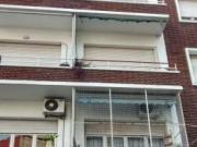CATEGORIA !DEPARTAMENTO DE 3 AMB. CON BALCON A LA CALLE...