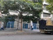 Catia. Excelente local ideal para cadena de distribucion