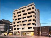 “Caulfield Station, Trams & Shops Directly Across Road!” “Caulfield Station, Trams & Shops Directly Across Road!”