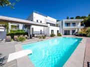 CAVALAIRE SUR MER VILLA CONTEMPORAINE VUE MER