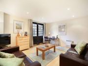 Cayenne Court, London SE1, 1 bed flat to rent, £2,450...