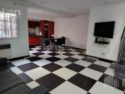 Cañada de Gómez al 1700. PH en dúplex de 3 amb con patio...