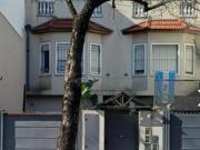 Ccasa Triplex con pileta Curapaligue 550 Parque...