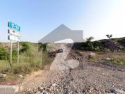 Cda Sector C 14 50*90 =1 Kanal Park Facing Corner Plot...