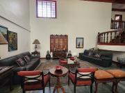CDN FOR SALE: 5 Bedroom House and Lot in UP Village,...