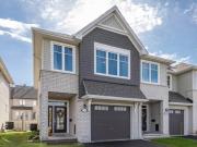 Cedar Creek Dr Ottawa ON K1T 0B3 3 Bedroom Apartment for...