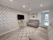 Cedar Crescent, Divernia Way