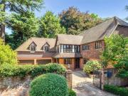 Cedar Drive, Cookham Village, 5 Bedroom Detached